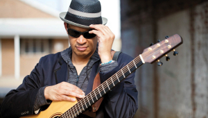 Image of Raul Midon